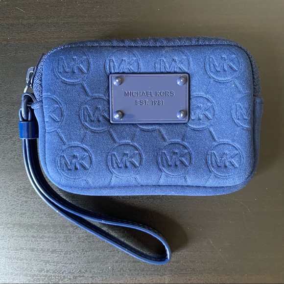 Michael Kors Blue Foam Wristlet - Picture 1 of 5
